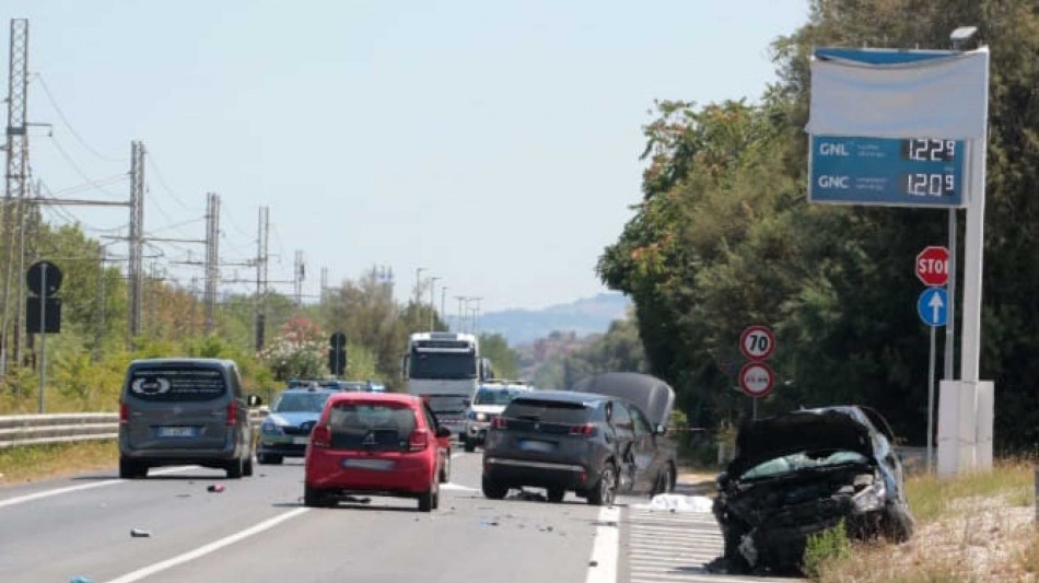 Investiti da un'auto, morti due ciclisti a Senigallia