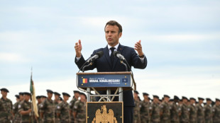 En Roumanie, Macron juge le moment venu "de nouvelles discussions" avec l'Ukraine