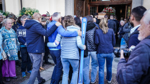 La preghiera dell'alpino chiude i funerali di Matilde Lorenzi