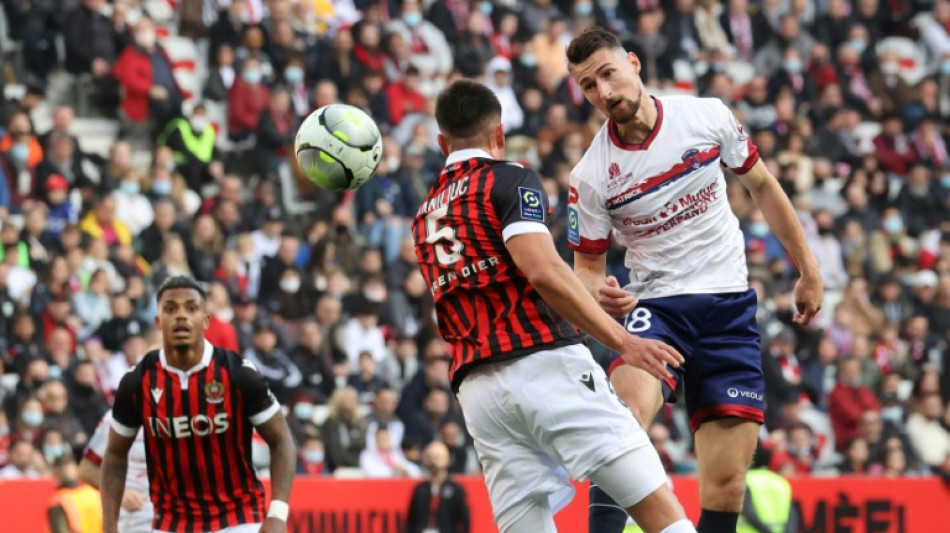 Foot/L1: Nice perd à domicile contre Clermont (1-0) et reste troisième