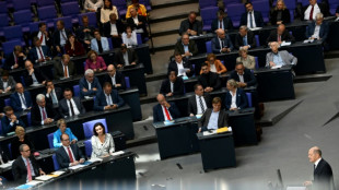 Ex-Koalitionäre liefern sich heftigen Schlagabtausch im Bundestag