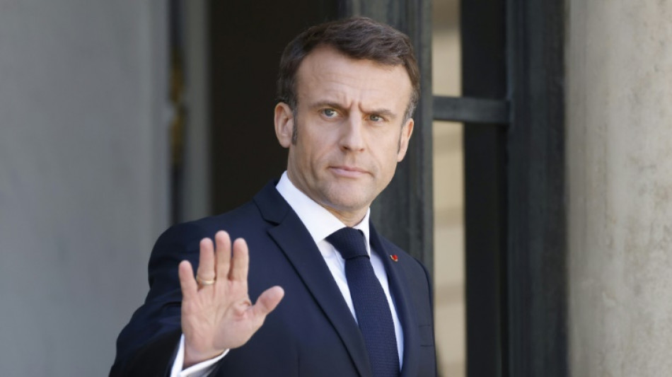 Macron contradicts his PM on facing down far right