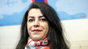 Dibujante iraní Marjane Satrapi rechaza condecoración francesa y critica "hipocresía" oficial