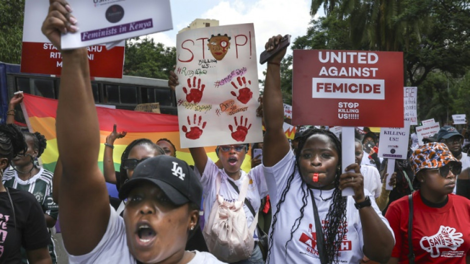 Cientos de personas protestan contra la violencia de género en Kenia