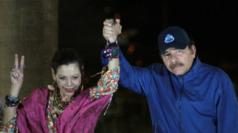 Nicaragua OKs reform to boost powers of president, wife