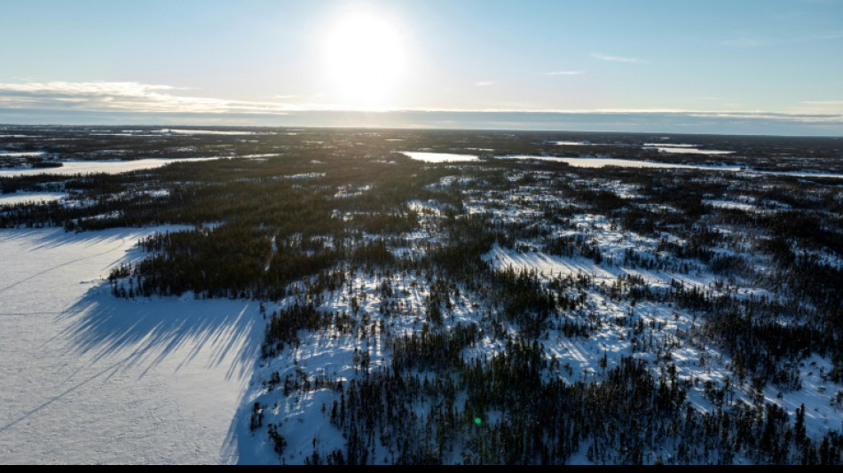 No cobiçado Extremo Norte, Canadá reforça posição para não perder terreno