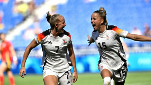 Alemanha vence Espanha (1-0) e fica com medalha de bronze no futebol feminino