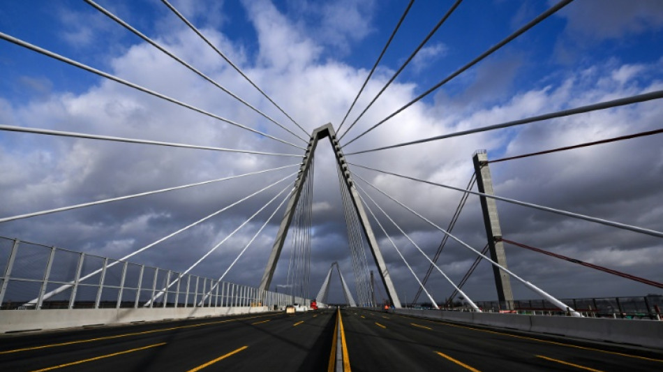 Erster Teil der Rheinbrücke Leverkusen für den Verkehr freigegeben