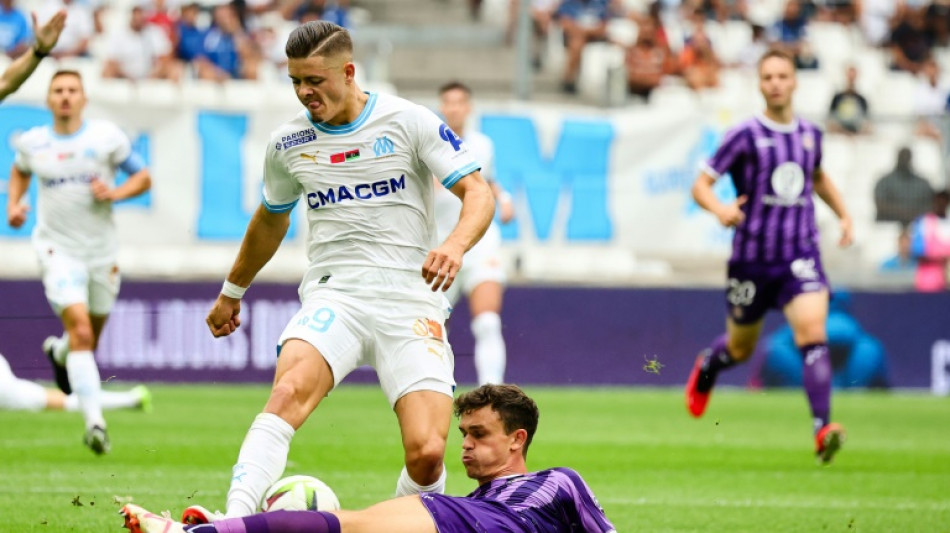 Olympique de Marselha empata com Toulouse (0-0) e perde chance de alcançar líder Monaco