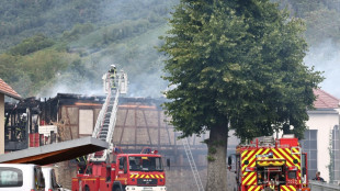 Incêndio em casa de repouso para pessoas com deficiência na França deixa nove mortos