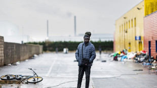 Dreams of Britain warm migrants against harsh French winter