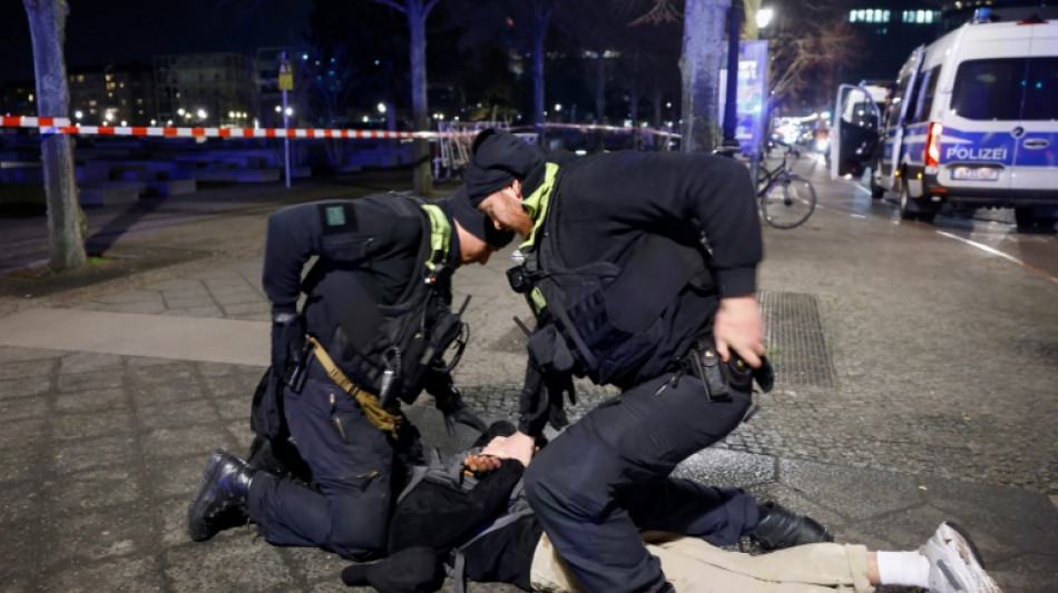 Angriff am Holocaust-Mahnmal in Berlin: Tatverdächtiger wollte laut Polizei "Juden töten"