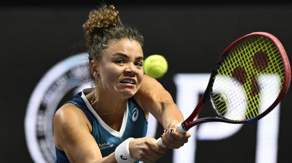 Tennis: Wta Finals; Paolini ko, Sabalenka vince in due set