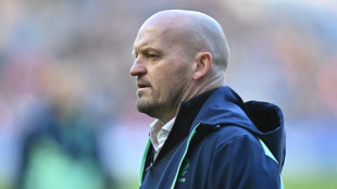 Scotland coach Townsend eager to extend England run as Russell passed fit