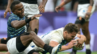 Gamble pays off as Dupont seals France's Paris Olympic sevens dream