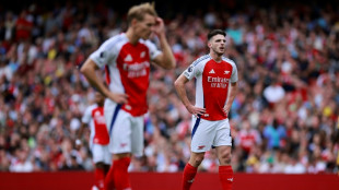 Arsenal depleted for Tottenham trip, Ten Hag under scrutiny at Southampton