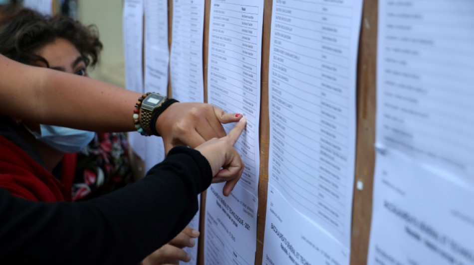 Bac: dernier suspense avant les résultats mardi pour plus de 700.000 lycéens