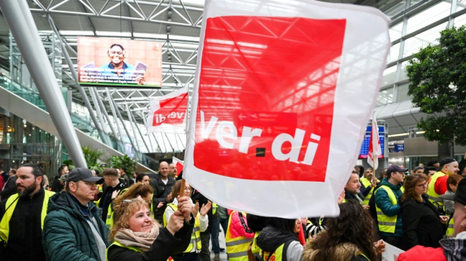 Tarifstreit im Einzelhandel: Beschäftigte protestieren - Arbeitgeber ernüchtert