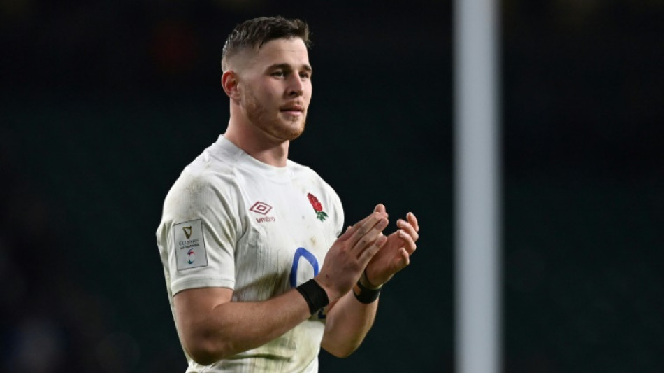 England recall Steward and Van Poortvliet for South Africa Test