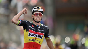 Tour d'Espagne: coup double pour Evenepoel, nouveau maillot rouge