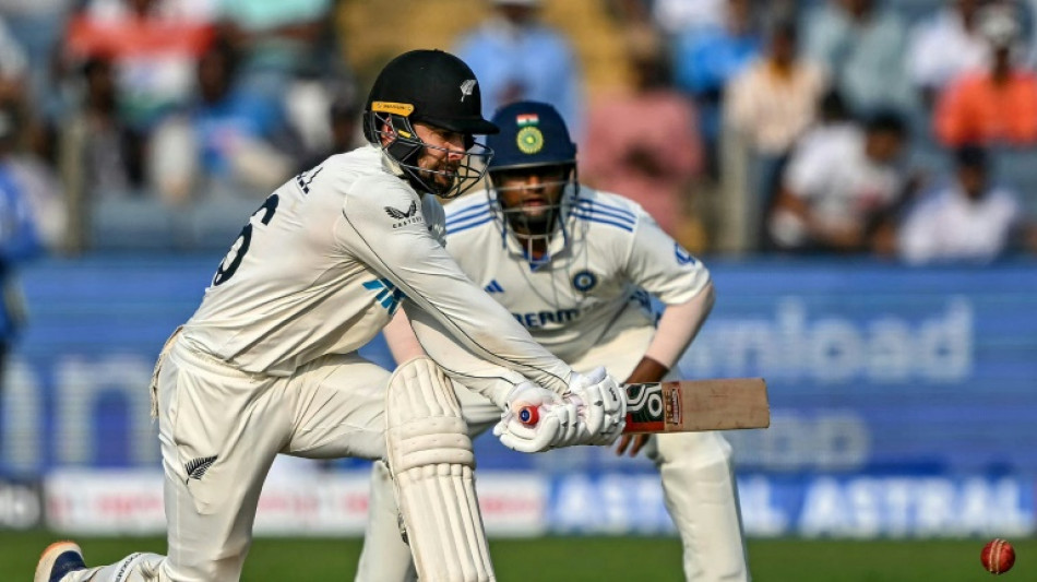 New Zealand sniff historic win as India set 359 to win Test