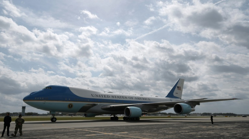 Trump envisage des "alternatives" à Boeing pour Air Force One