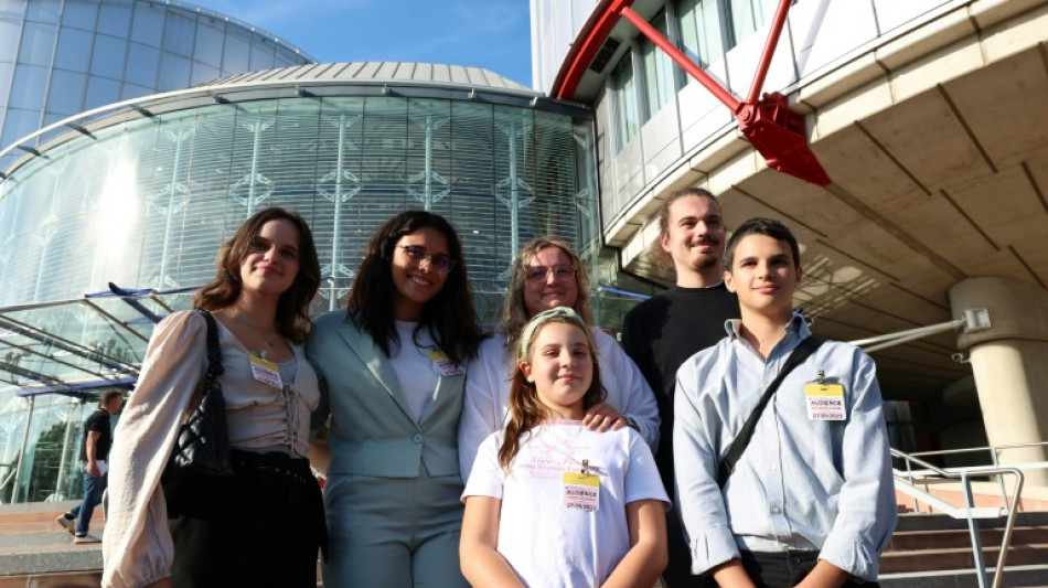 Un tribunal europeo estudia la denuncia de seis jóvenes contra la inacción climática