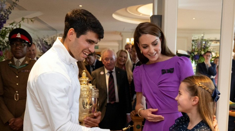 Princesa Kate assiste à final masculina de Wimbledon