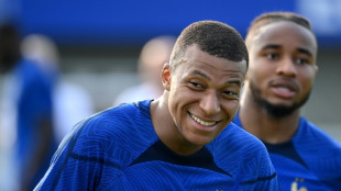 Transferts: Mbappé et le PSG, une nouvelle saga à tiroirs