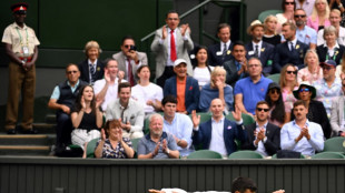 Djokovic supera a Sinner y pasa a semifinales de Wimbledon