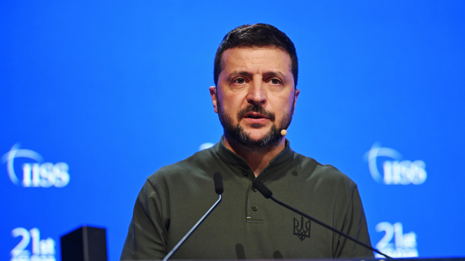 Zelensky, Cina lavora al fallimento della conferenza in Svizzera