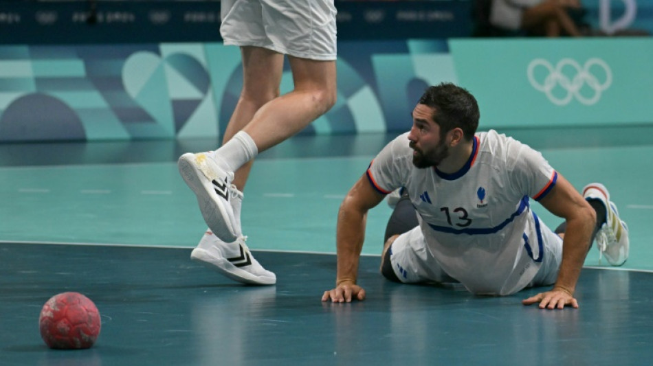 Hand: les Bleus douchés d'entrée par le Danemark