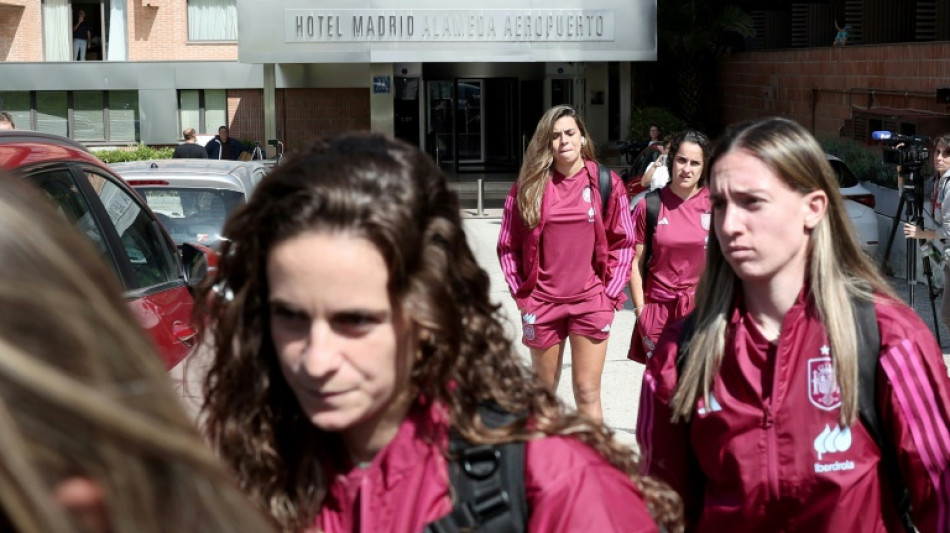 Foot féminin: accord avec la fédération, la majorité des joueuses réintègre la sélection