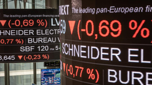 Borsa: Europa positiva in chiusura, Parigi +0,21%, Londra +0,79%