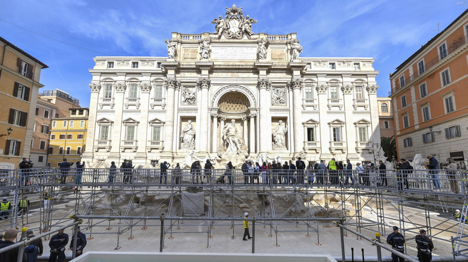 Media Usa, 'Fontana di Trevi? ora c'è una piscina comunale'