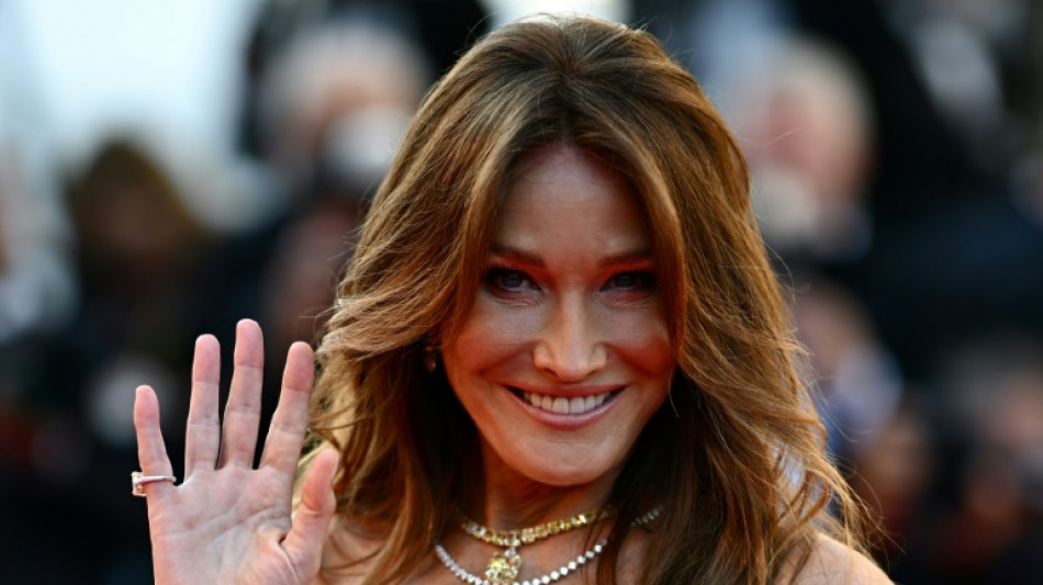 Rétractation de Takieddine: Carla Bruni mise en examen et placée sous contrôle judiciaire