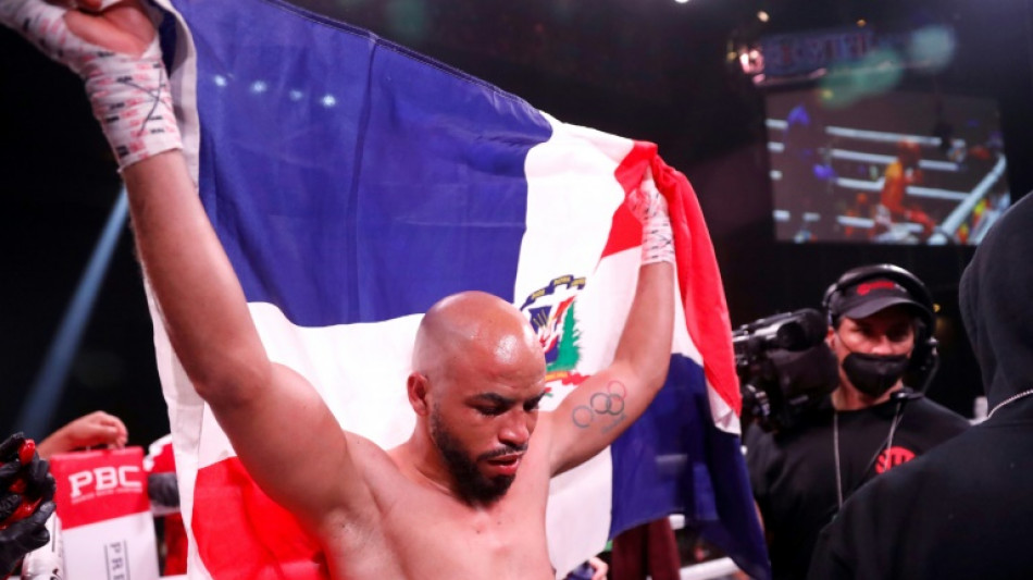 Dominican unbeatens Garcia, Puello take WBA world titles