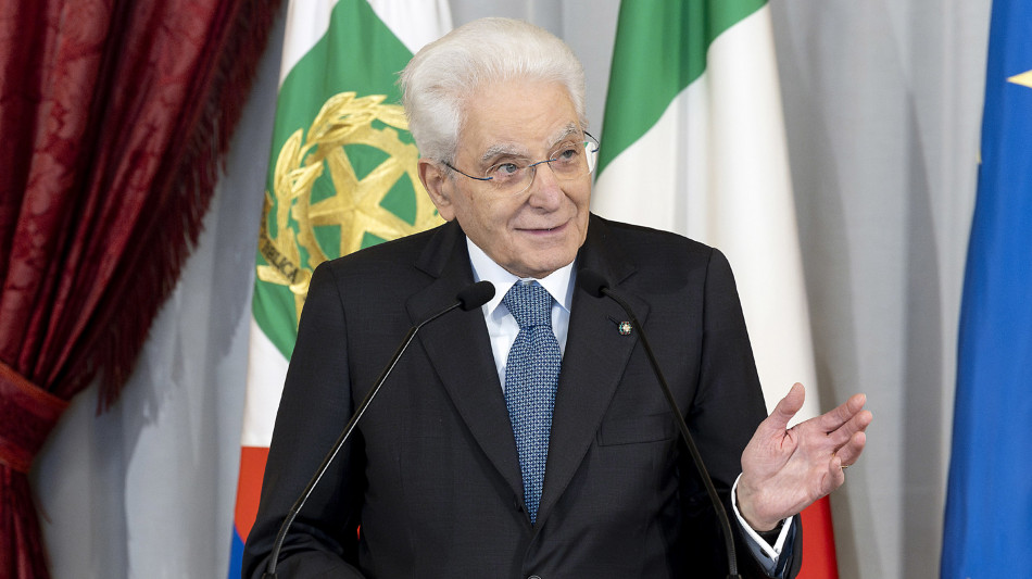 Mattarella, fermare le ostilità a Gaza. Soluzione due Stati