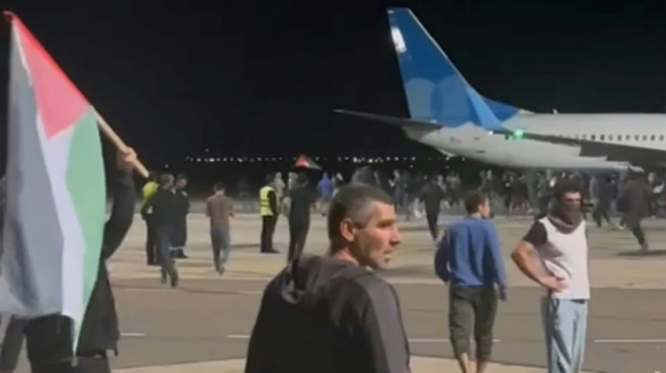 Sessenta detidos em protestos anti-israelenses em aeroporto da república russa do Daguestão