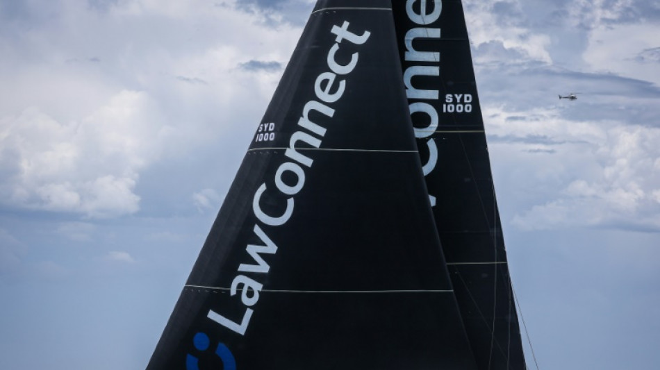 Voile: LawConnect remporte la Sydney-Hobart d'un souffle devant Andoo Comanche 