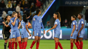 Mondial: entrée manquée et euphorie enrayée pour les Bleues de Renard