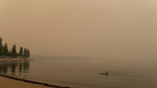 "Listos para huir": canadienses pendientes del avance de los incendios